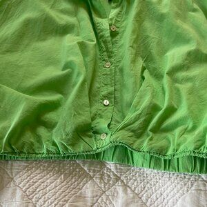 Velvet by Graham & Spencer "apple green" wrinkled cotton popover
